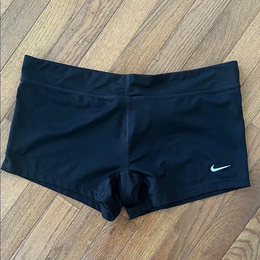 Nike Women's Black Athletic Shorts - spandex